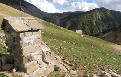 Oratoire et cabane de Chalufy