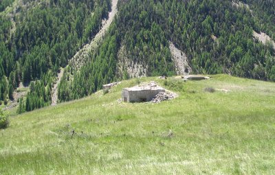 Avant Poste de Larche