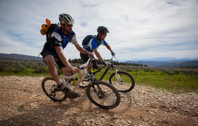 VTT au pied de Lure