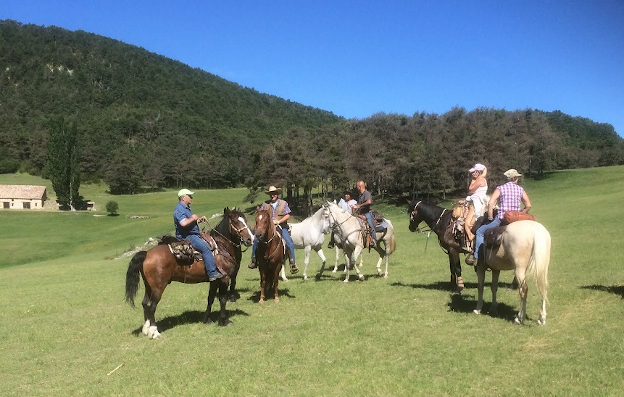 La Route Napoléon à Cheval de Peyroules à Castellane.