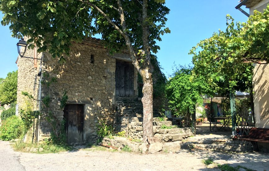 Hameau de Nevières