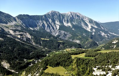 Le Cheval Blanc depuis le col de la Baisse