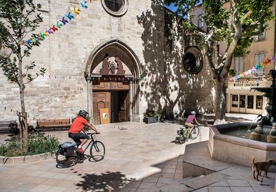 Manosque_Autour du Luberon