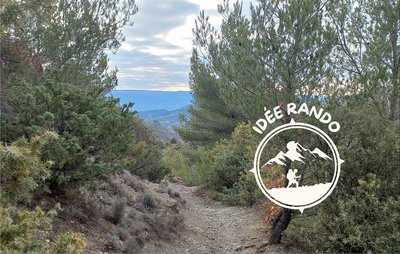 Chateauneuf Val St Donat - descente du Vieux Village